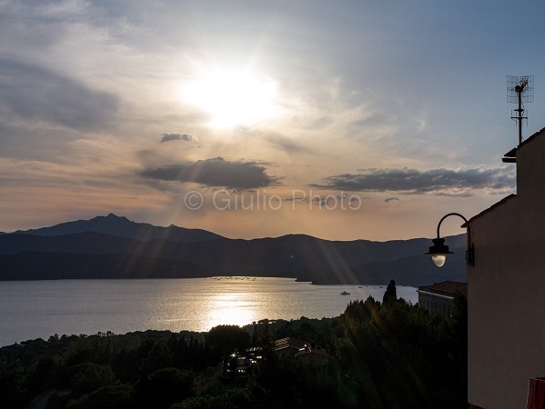 italia | tramonto | isola | isola d'elba | panorama | naturale | mare | controluce | 
