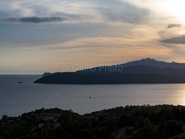 italia | tramonto | isola | isola d'elba | panorama | naturale | mare | controluce | 