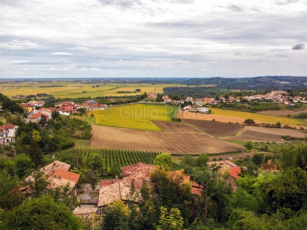 pianure del piemonte | colli piemonte | fotografie monferrato | immagini monferrato | camino | 
