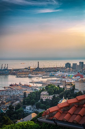 genova | porto | immagini | foto | panorama | panoramica | alto | lanterna | 
