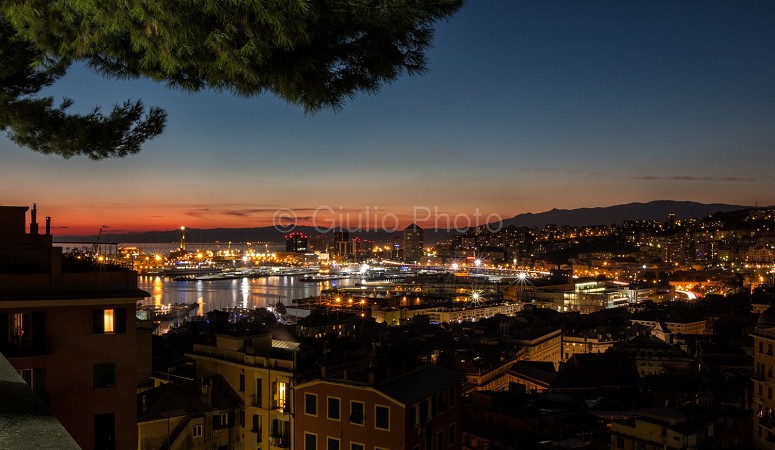 genova immagini città | immagini di genova | genova porto | immagini tramonto | porto di genova | 