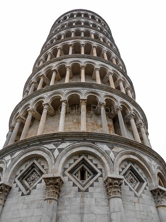torre di pisa | storia della torre di pisa | piazza della torre di pisa | piazza dei miracoli | 